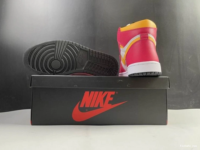 Jordan 555088-603 Red Fusion Air 1 High OGLight 0714